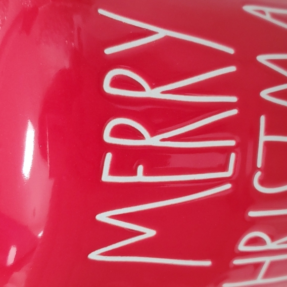 🎅 Rae Dunn MERRY CHRISTMAS Canister 🎅 - Picture 4 of 8